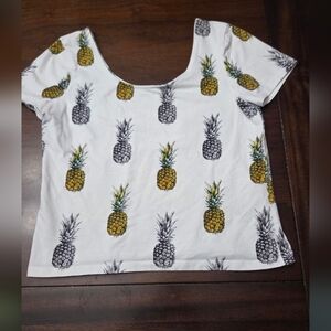 Pineapple Print White Crop Top - Forever 21+